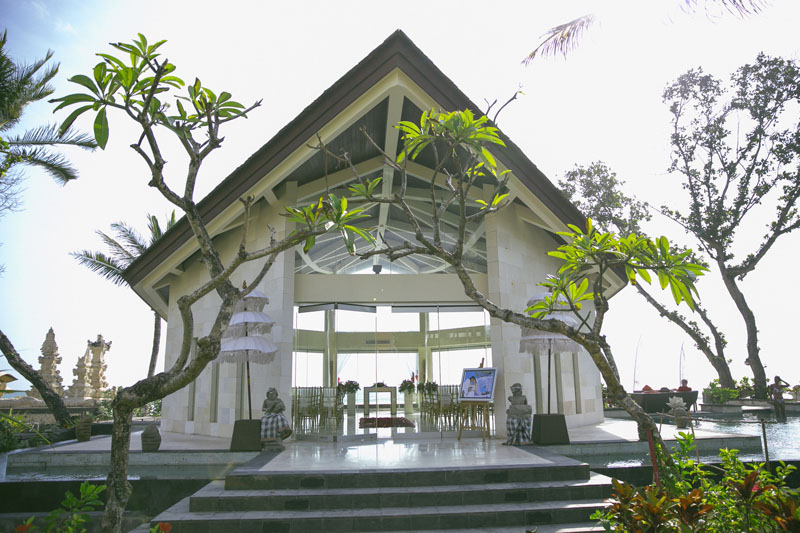 巴里島暮光海景教堂婚禮