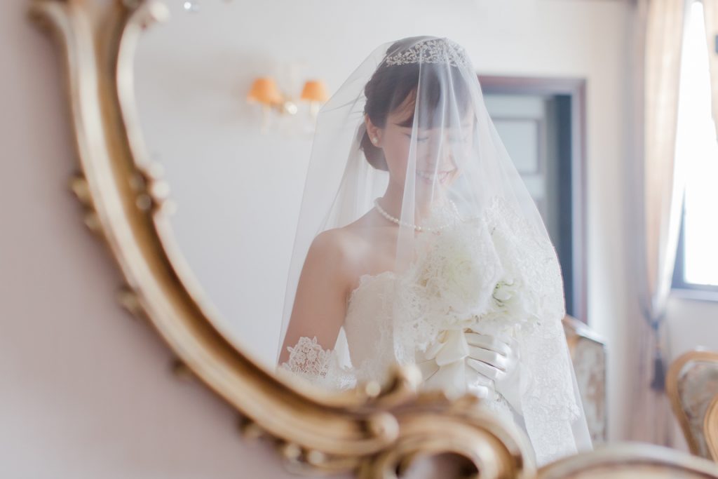 辦海外婚禮新娘的婚紗當地能直接在國外取得嗎?