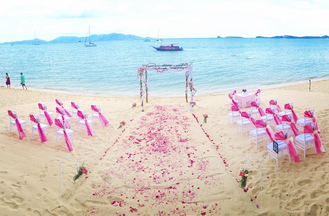 蘇梅島主題定制沙灘婚禮 圖庫