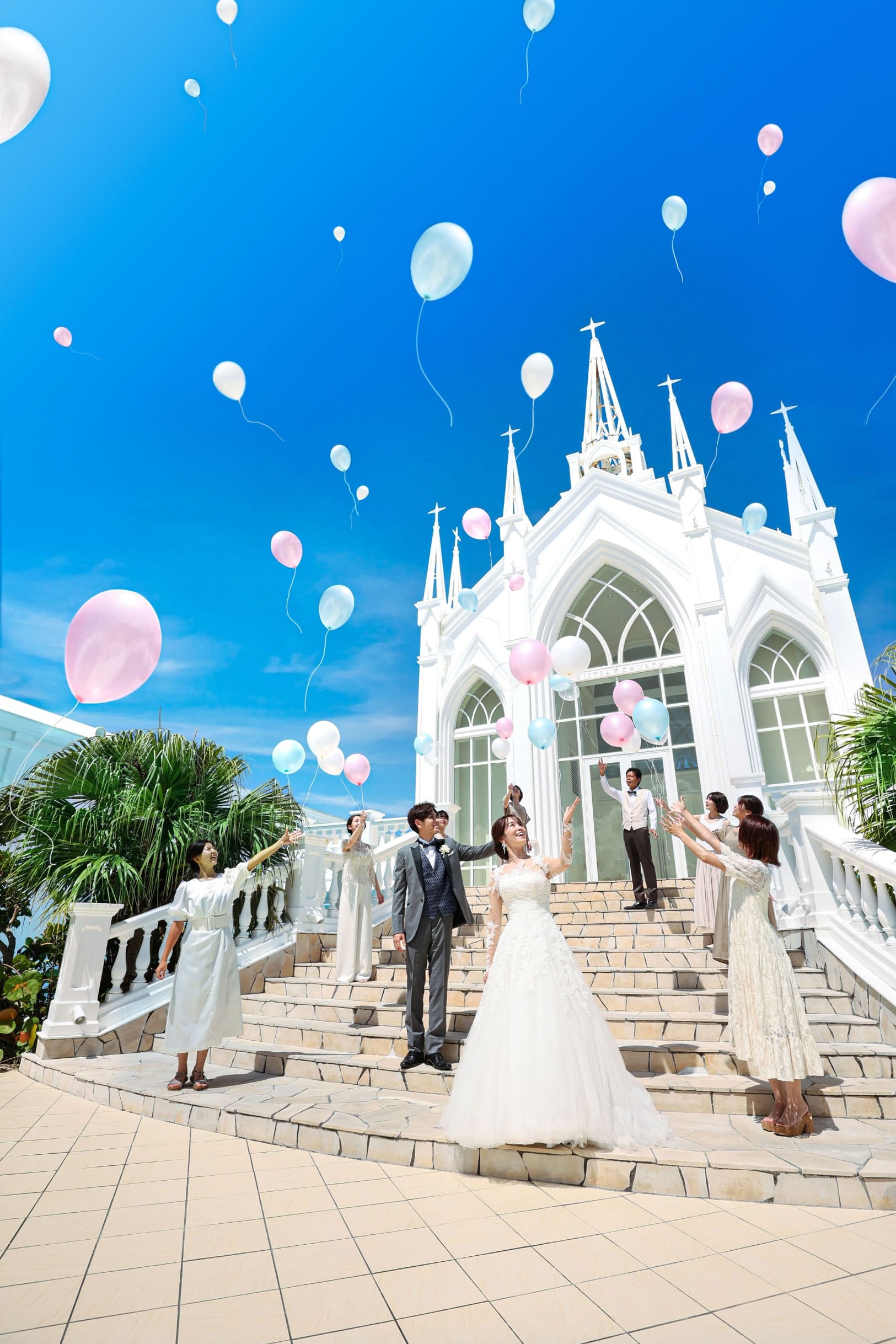沖繩海之翼克麗絲蒂教堂婚禮 圖庫