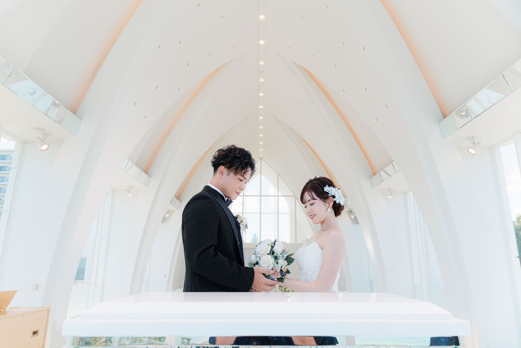 沖繩海之光露梅爾教堂婚禮 圖庫
