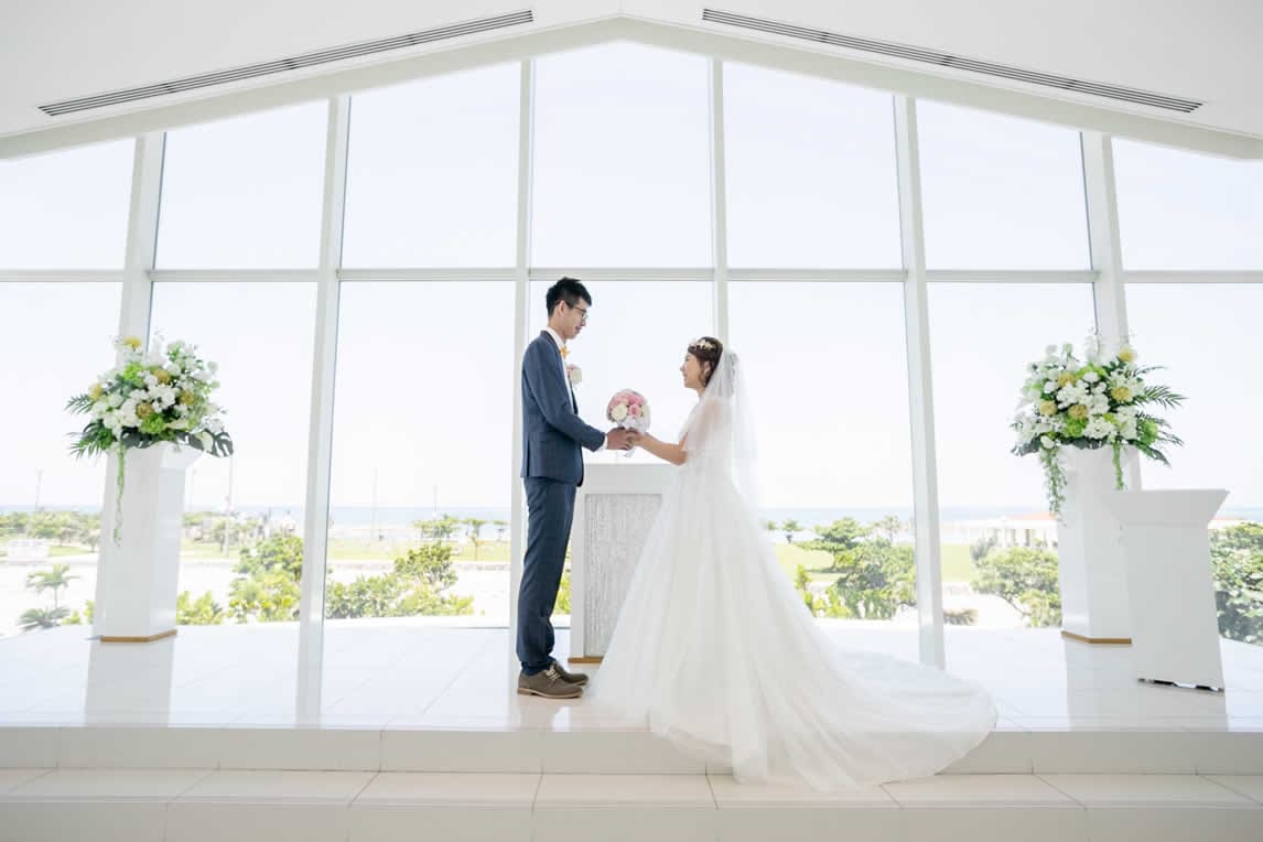 沖繩海貝殼教堂婚禮 圖庫