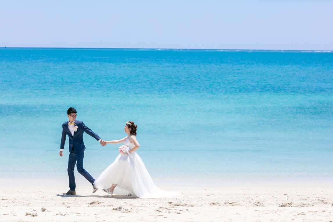 沖繩海貝殼教堂婚禮 圖庫