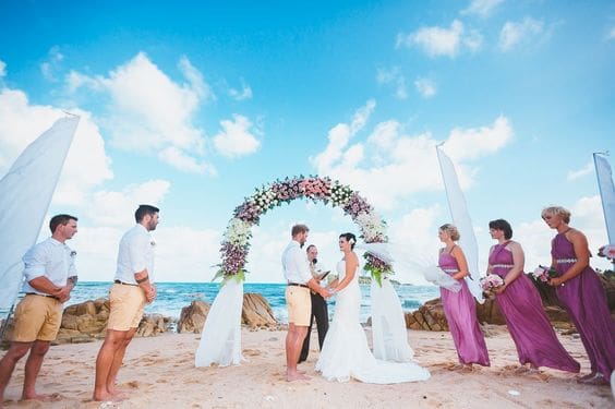 蘇梅島隱秘天堂鄉村風沙灘婚禮 圖庫