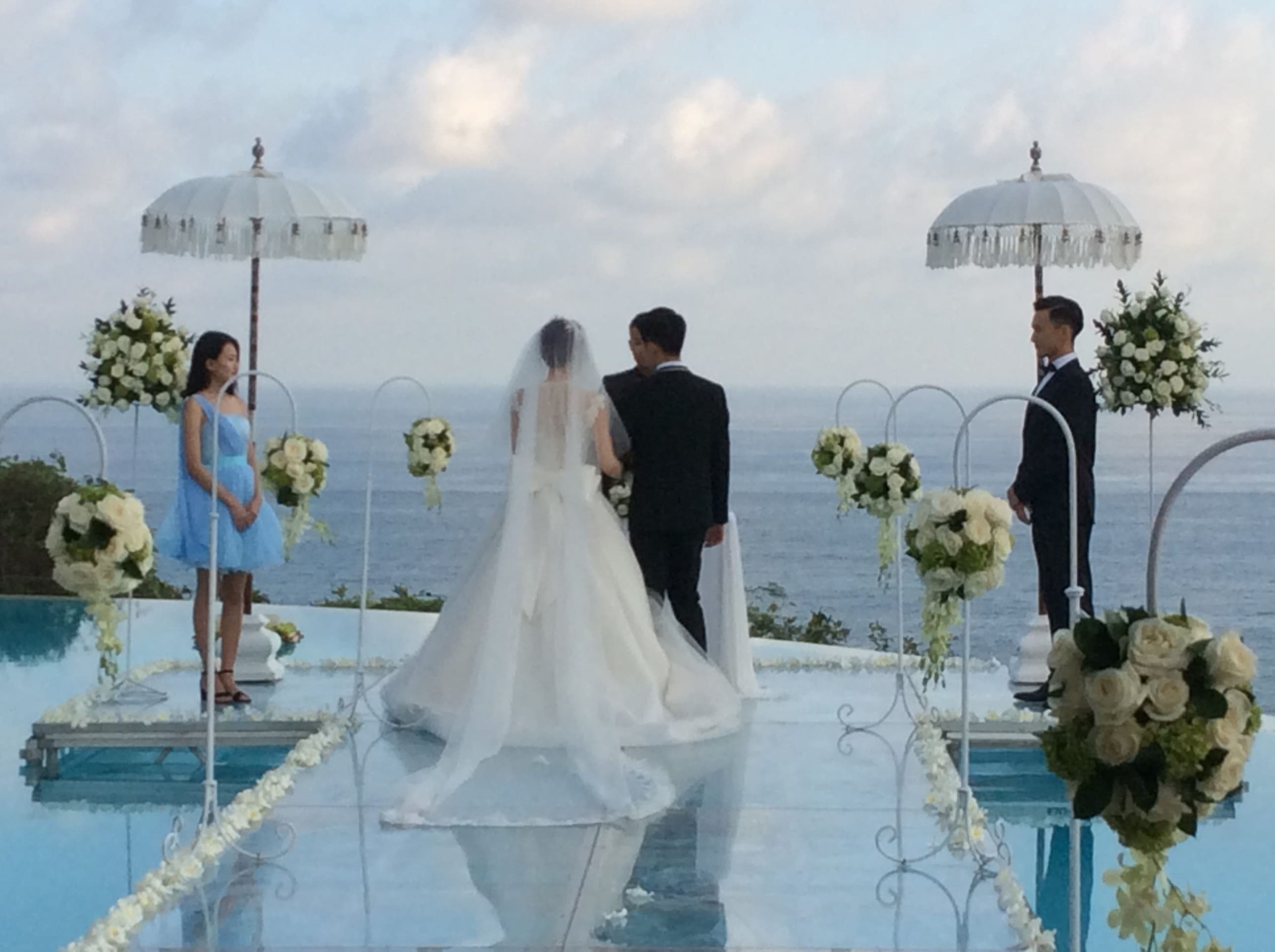 巴里島卡爾瑪斷崖水上婚禮 圖庫