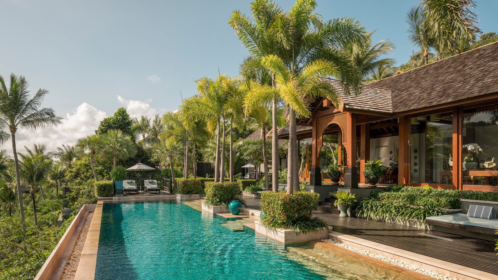 Private Residence Villas