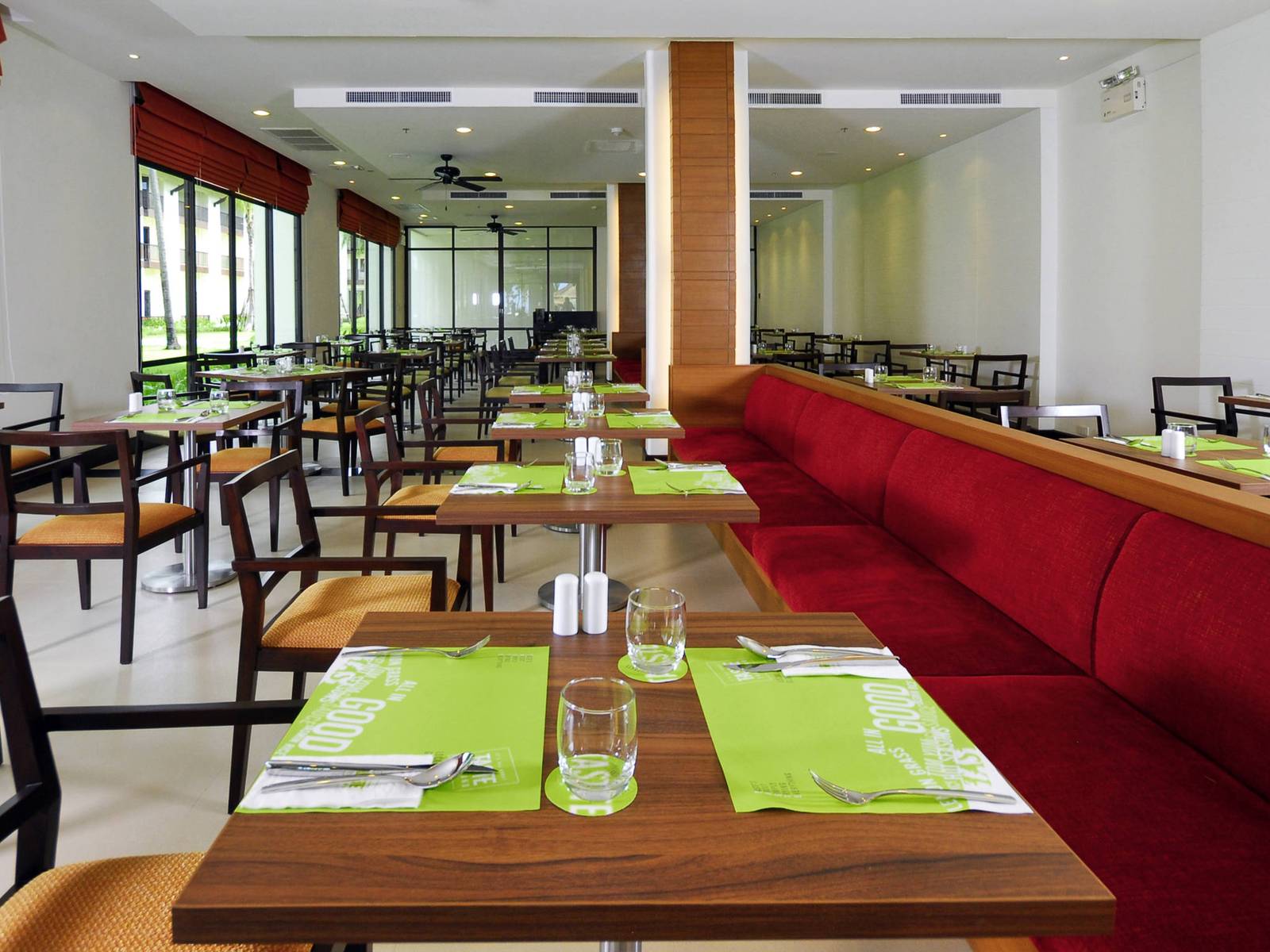 TASTE Restaurant