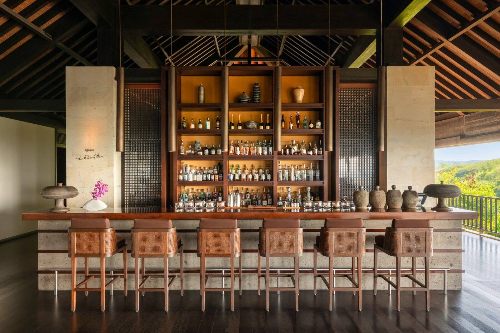The Writers Bar