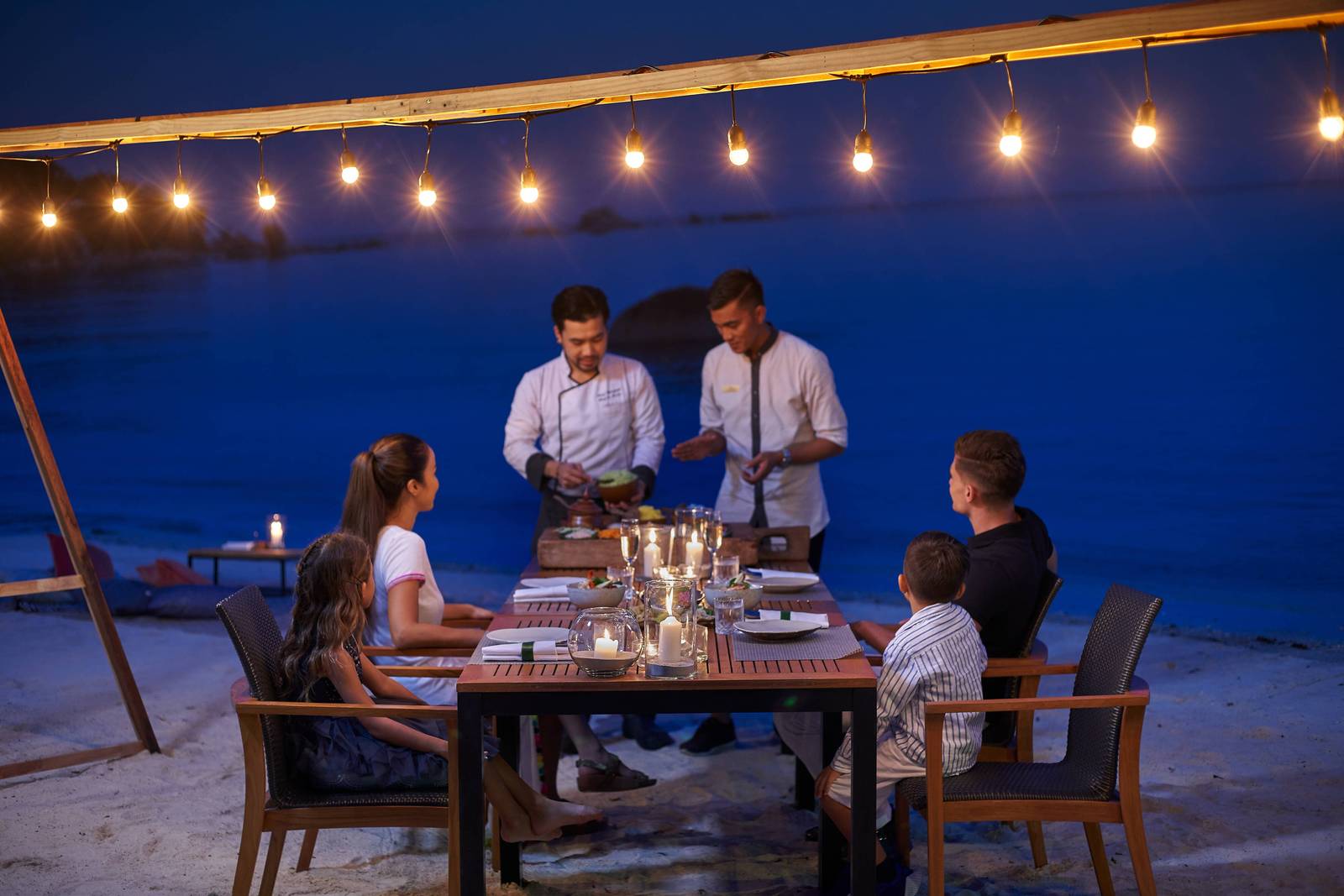 Exquisite Beach Dining