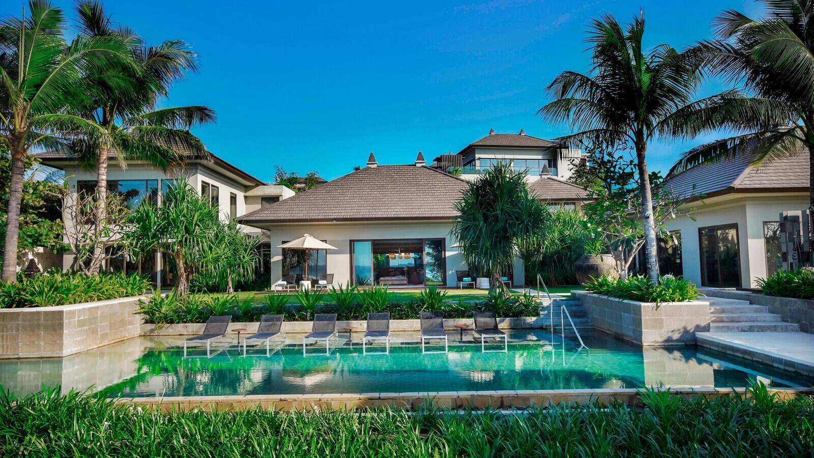 Oceanfront Villa