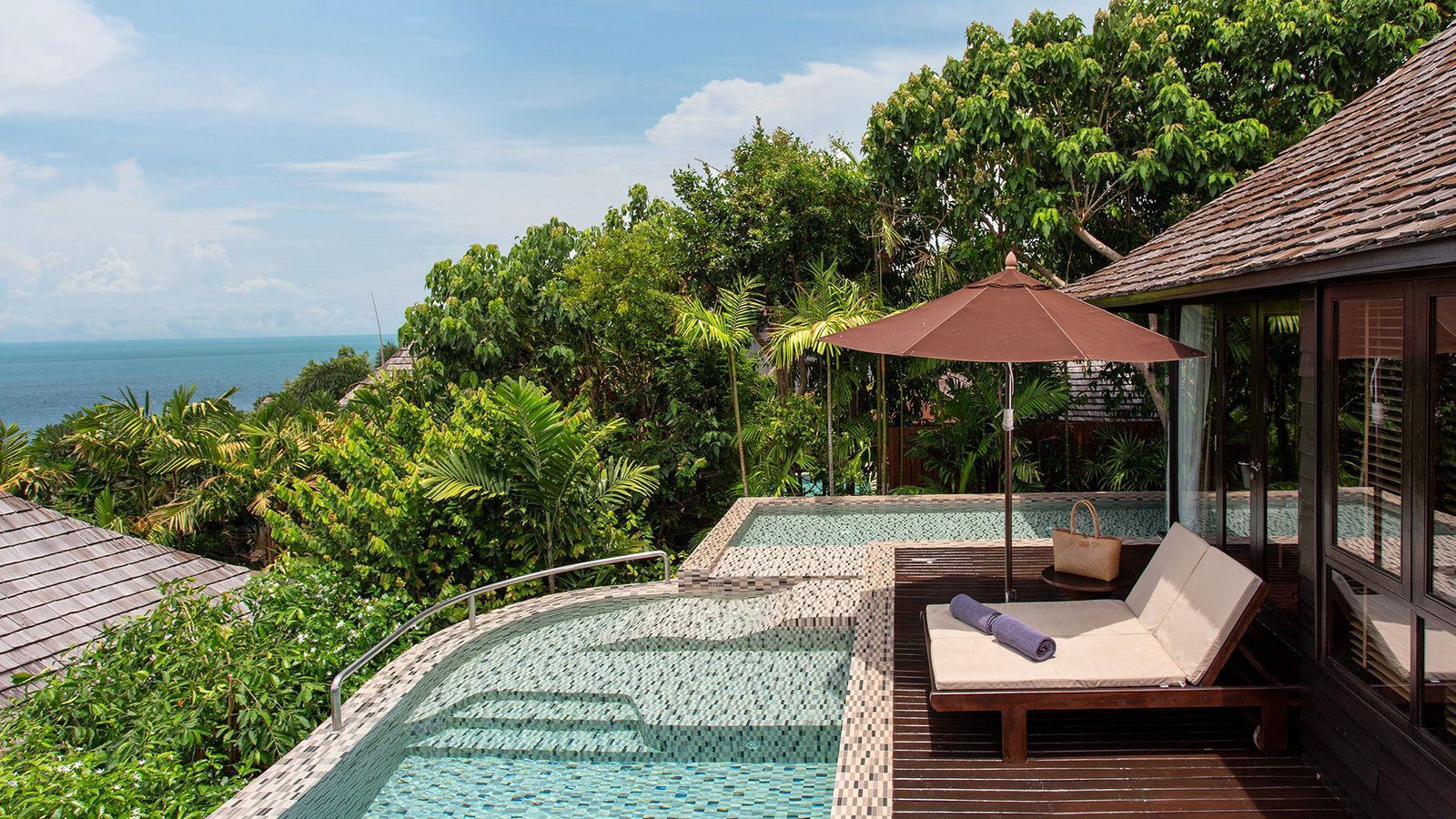 Tropical Pool Villa