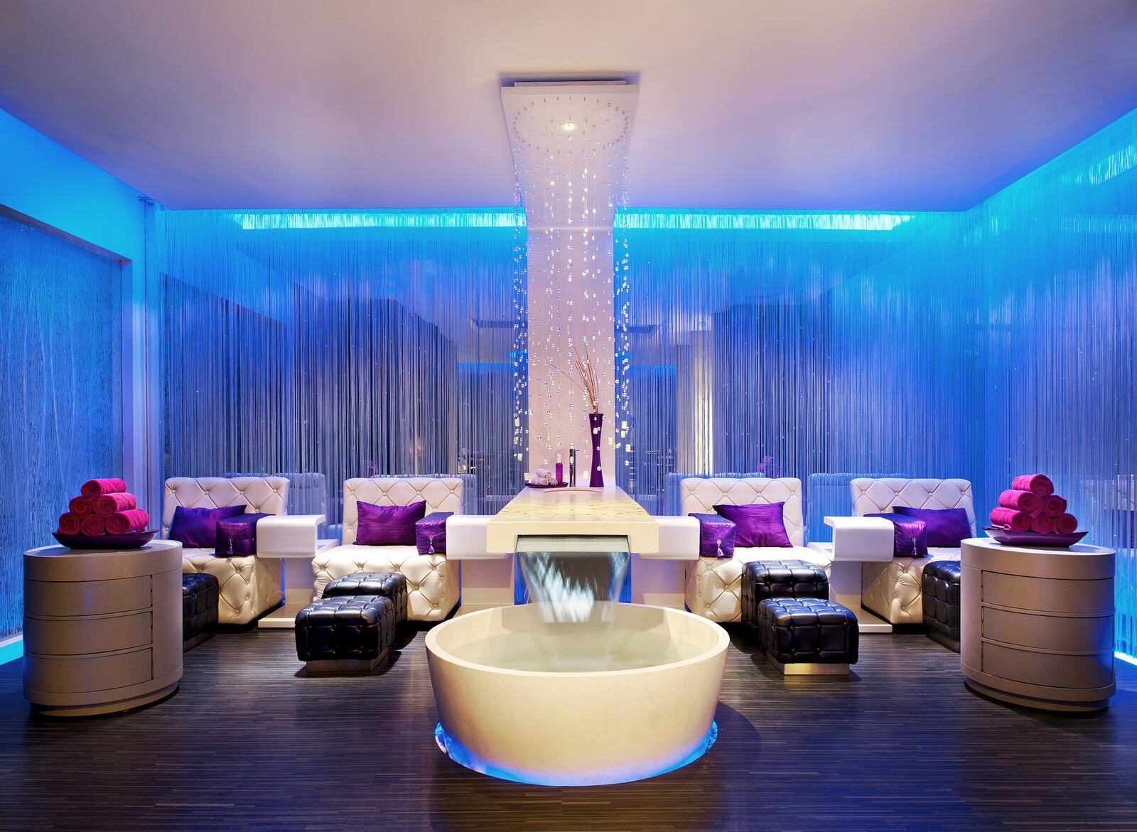 AWAY Spa