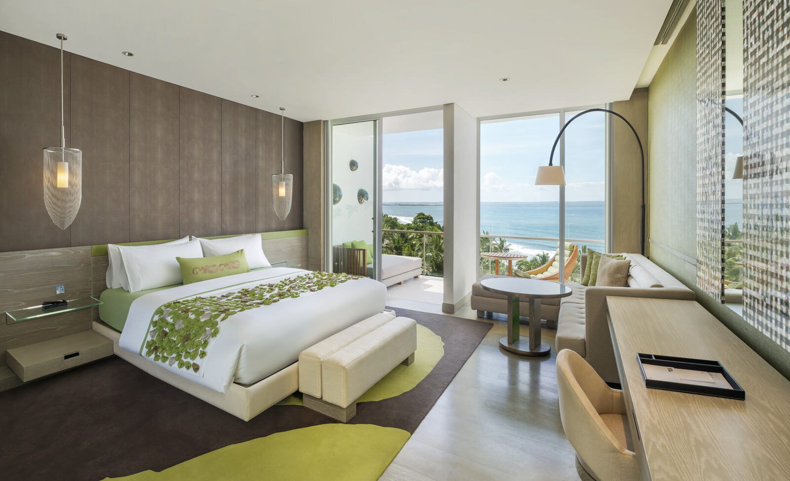 Spectacular Ocean Facing Escape